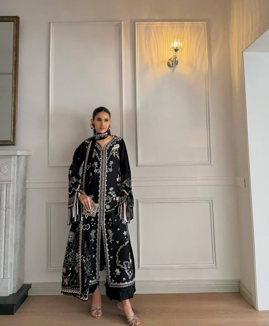 Spotted in Sale‼️Qalamkar Sahil Luxury Lawn 26/SA-02 LIANA