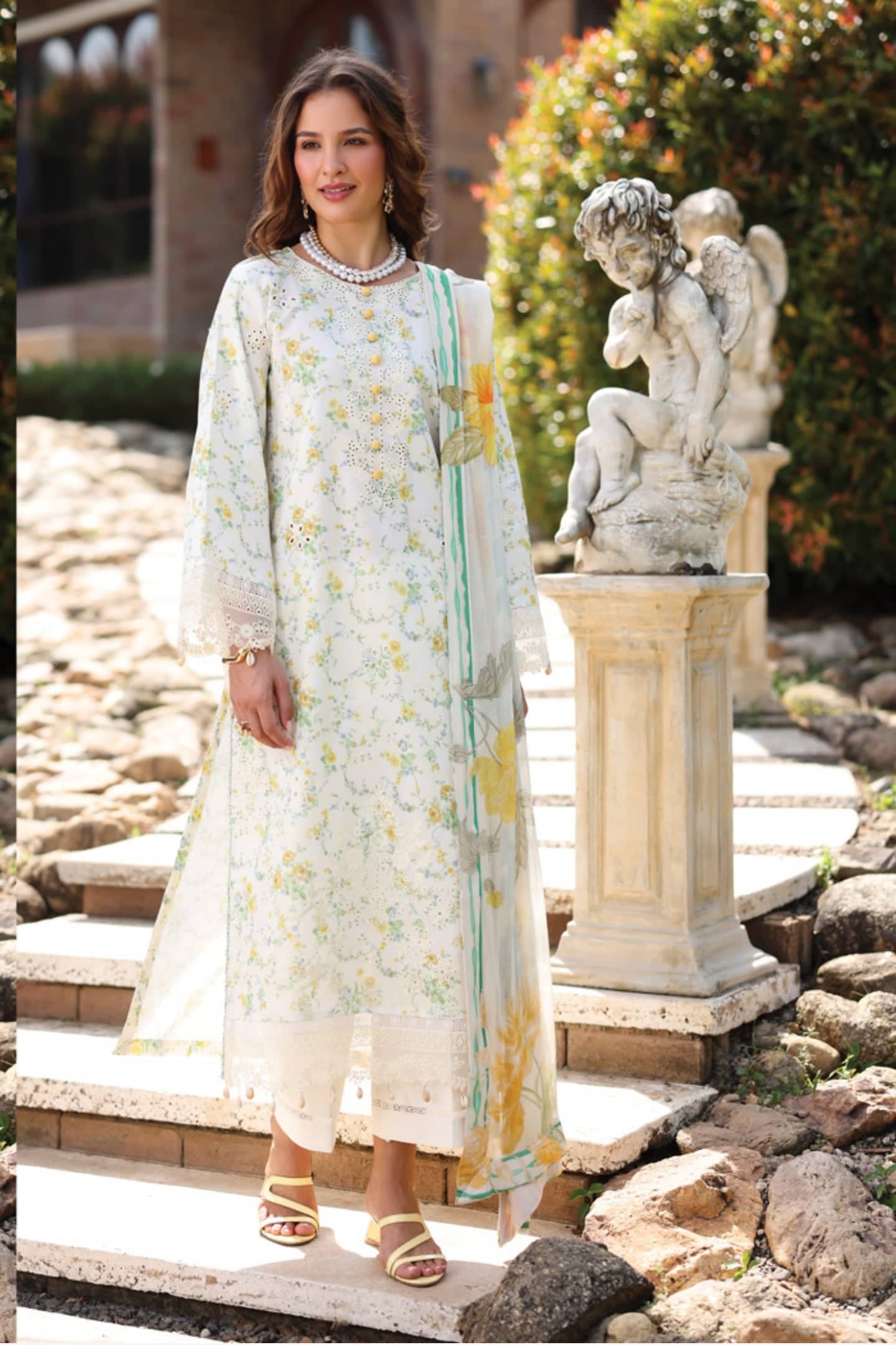 img_rang_rasiya_raaya_printkari_awwal_boutique