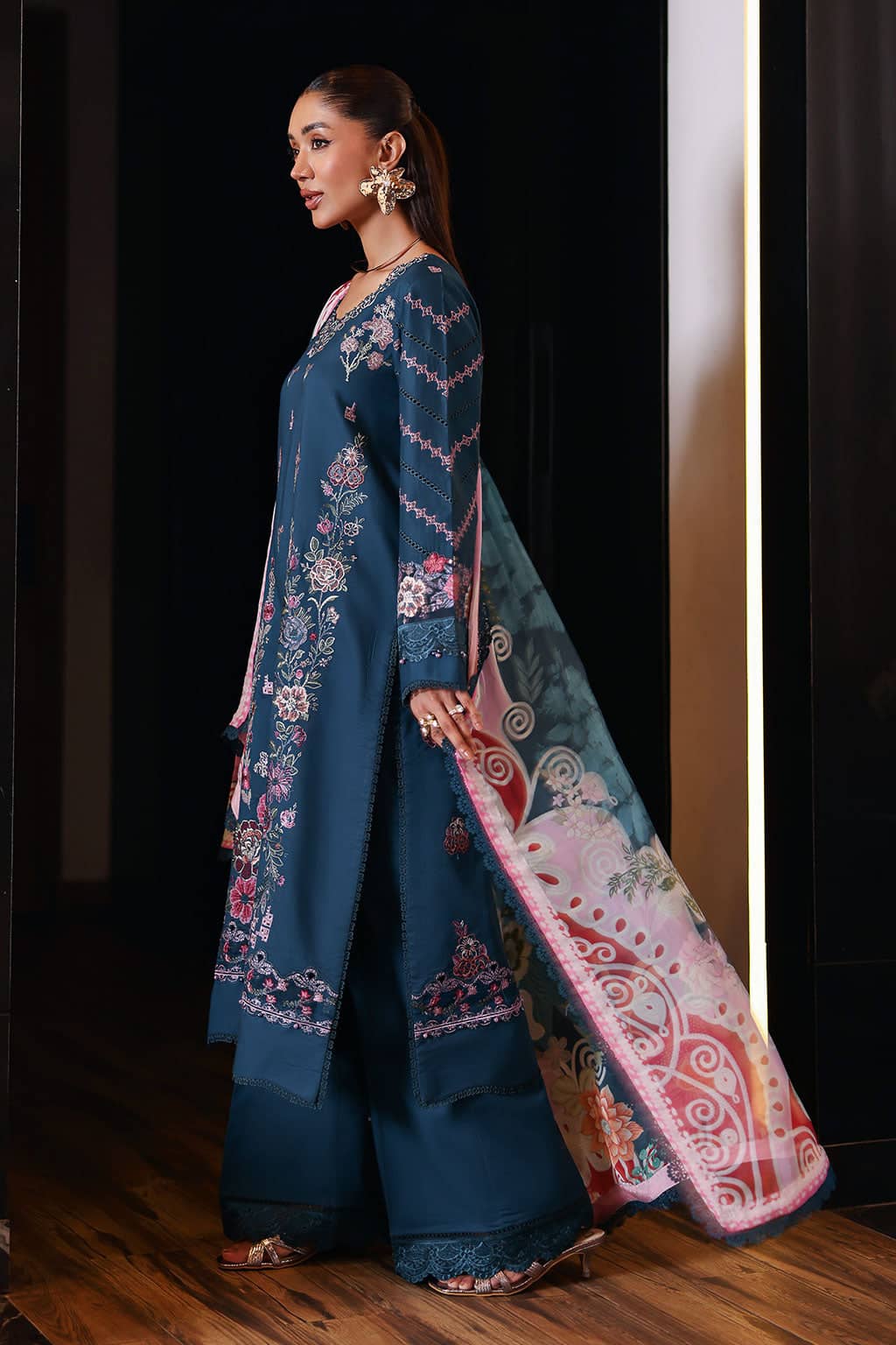 Ramsha Andaz Lawn 26/Z1405/Chiffon Dupatta