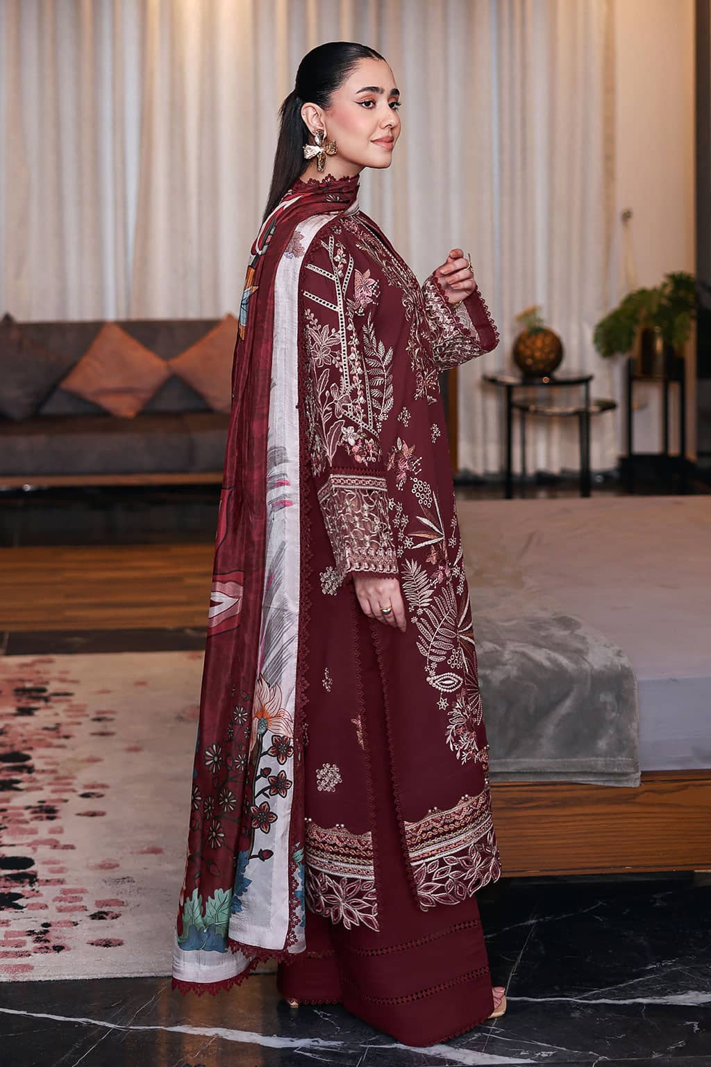 Ramsha Andaz Lawn 26/Z1406/Silk Dupatta