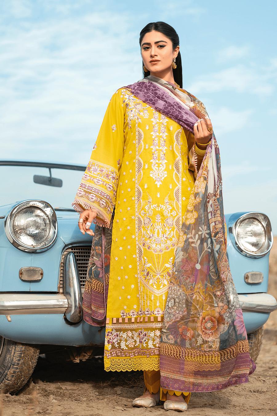 img_ramsha_riwayat_lawn_23_awwal_boutique