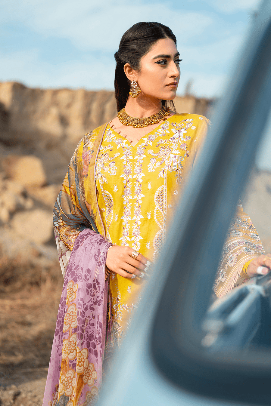 img_ramsha_riwayat_lawn_23_awwal_boutique