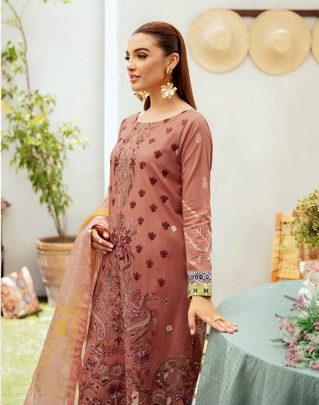 img_ramsha_lawn_vol_11_awwal_boutique