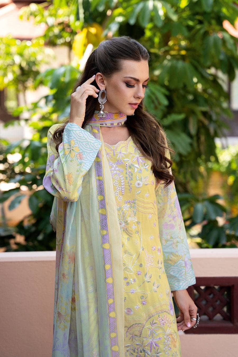 img_ramsha_ghazal_lawn_awwal_boutique