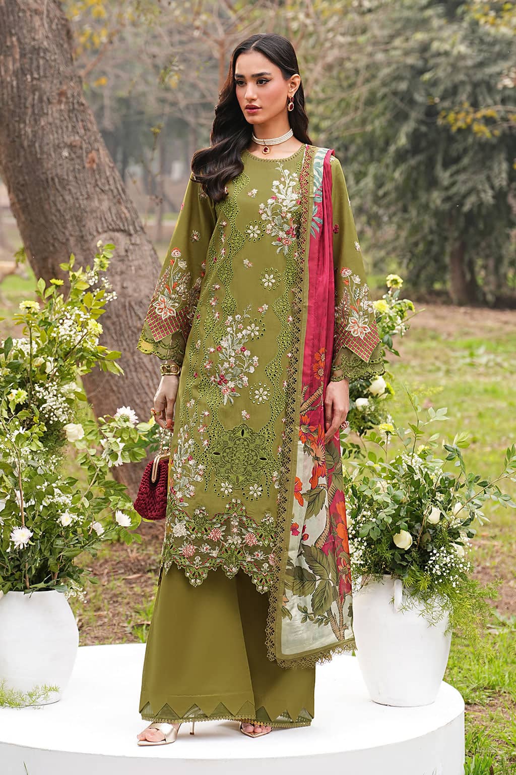 ing_ramsha_ghazal_lawn_awwal_boutique