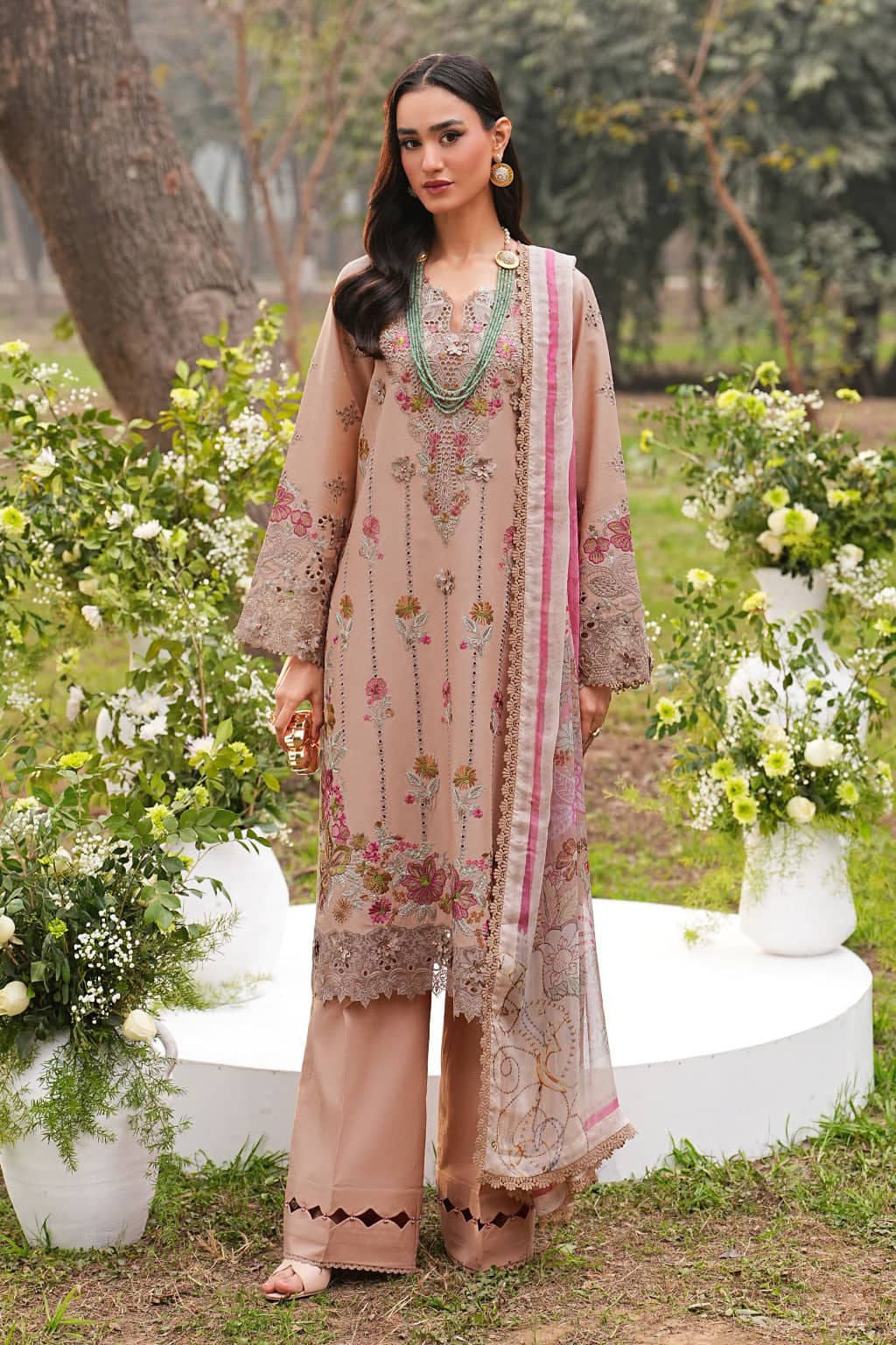 ing_ramsha_ghazal_lawn_awwal_boutique