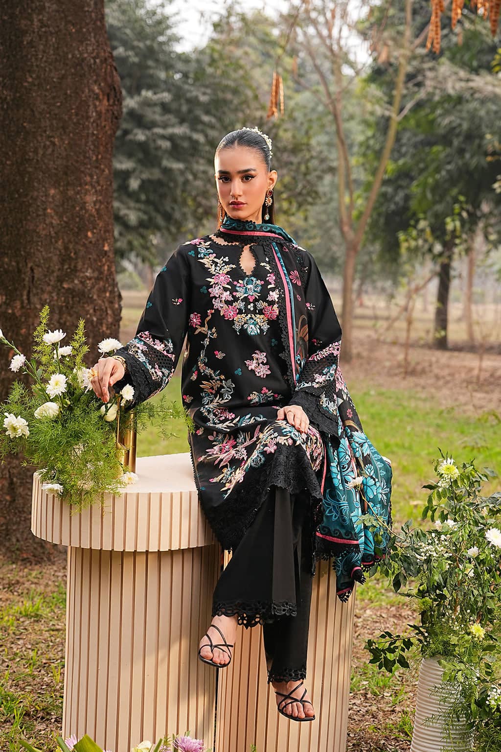 ing_ramsha_ghazal_lawn_awwal_boutique