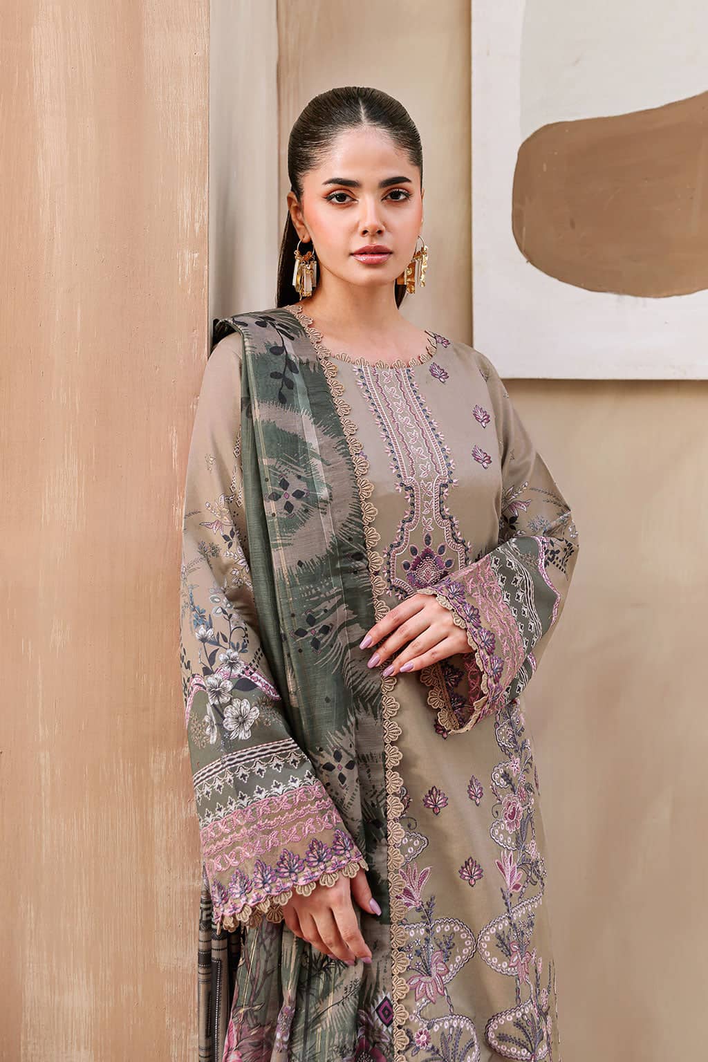 Mashaal Lawn by Ramsha Vol 15/Munark Dupatta L-1504