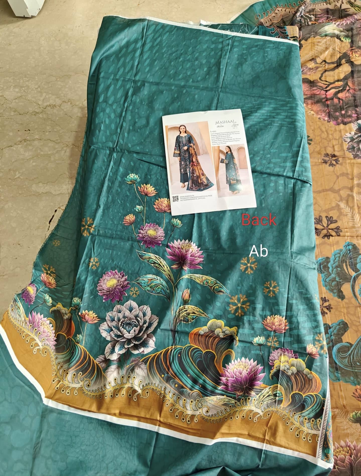 Open Pic/Mashaal Lawn by Ramsha Vol 15/Munark Dupatta L-1511