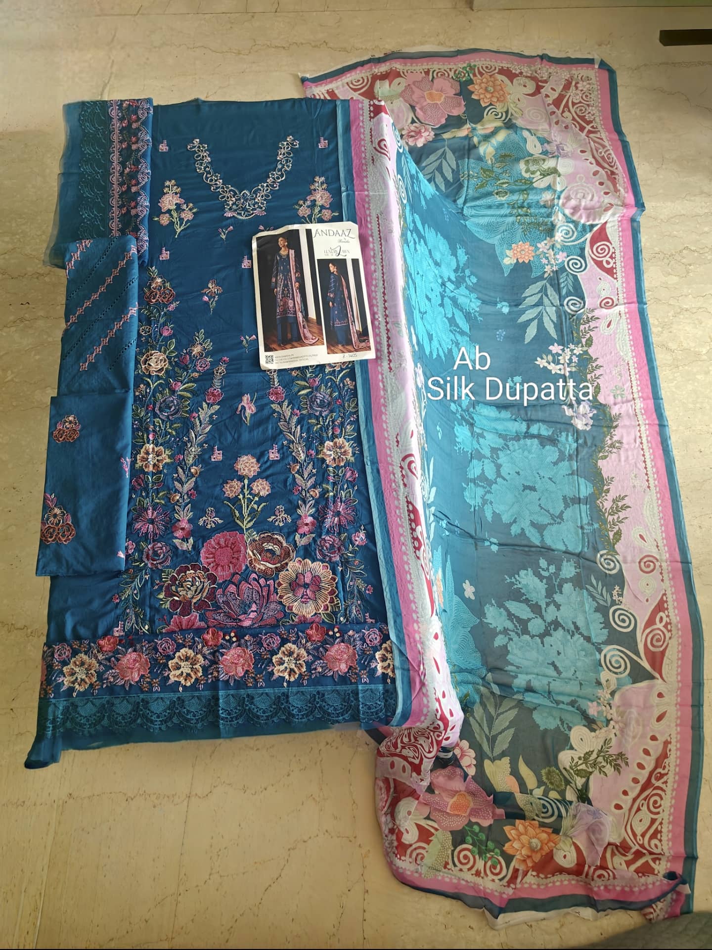 img_ramsha_andaz_lawn_awwal_boutique