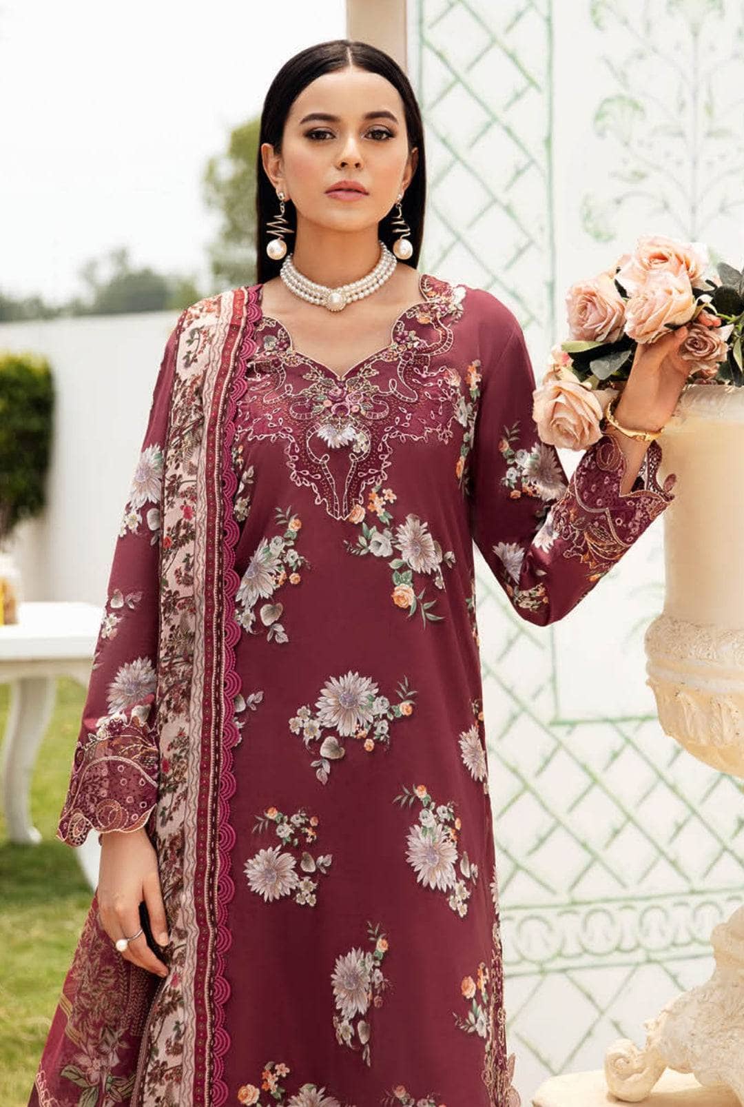 img_ramsha_rangrez_lawn_25_awwal_boutique