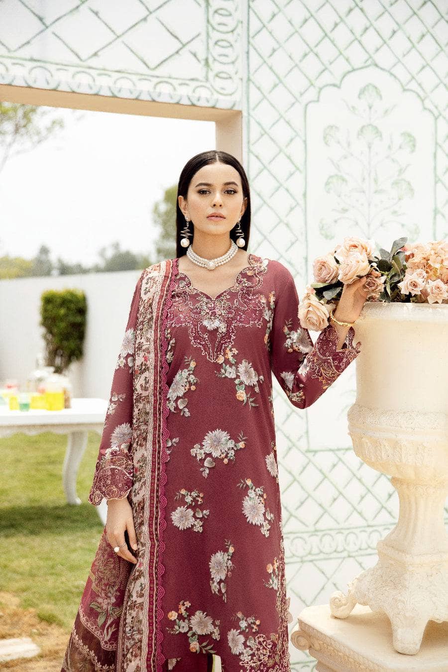 Ramsha Rangrez Lawn 25