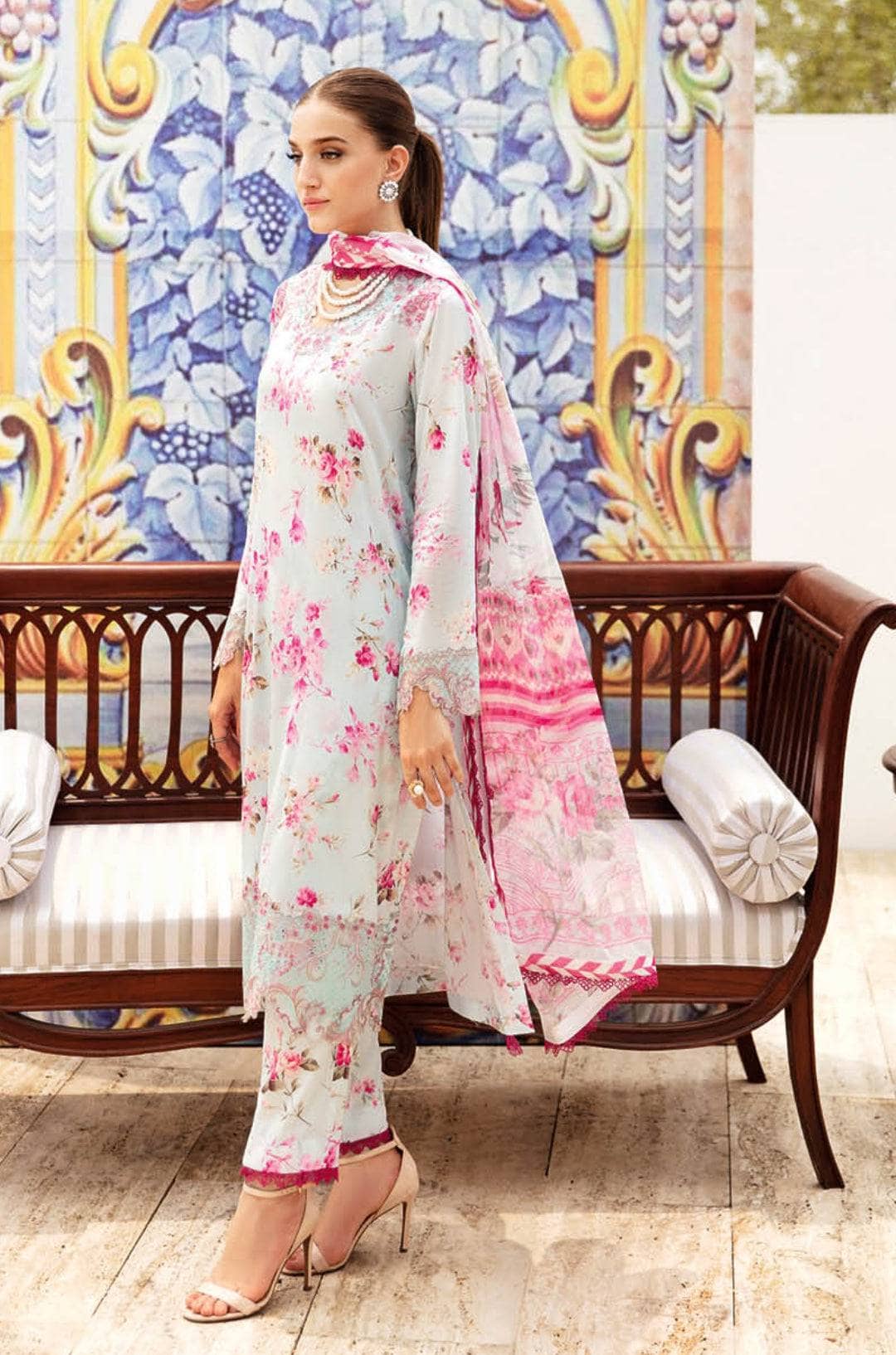 img_ramsha_rangrez_lawn_25_awwal_boutique