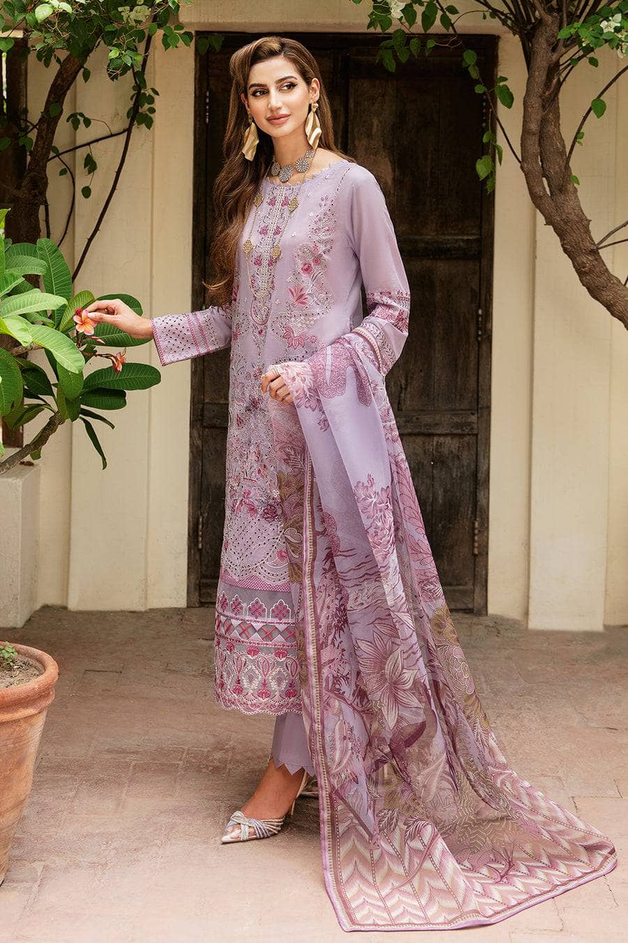 img_ramsha_riwayat_lawn_24_awwal_boutique