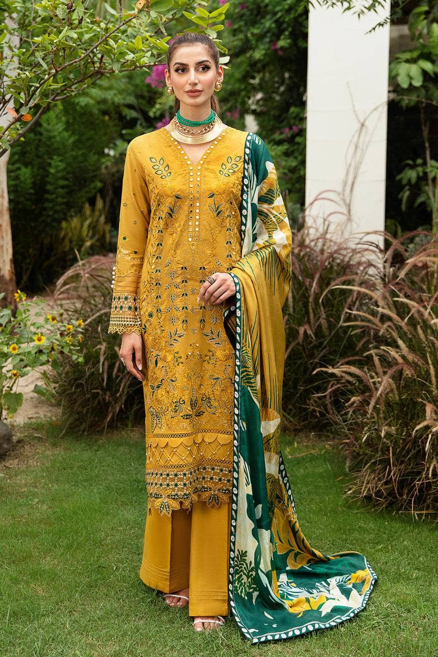 img_ramsha_riwayat_lawn_24_awwal_boutique