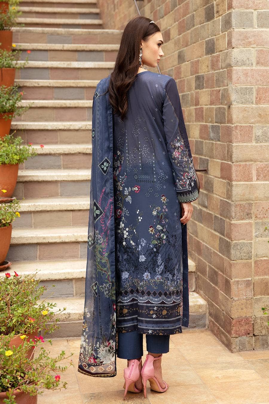 img_ramsha_lawn_awwal_boutique