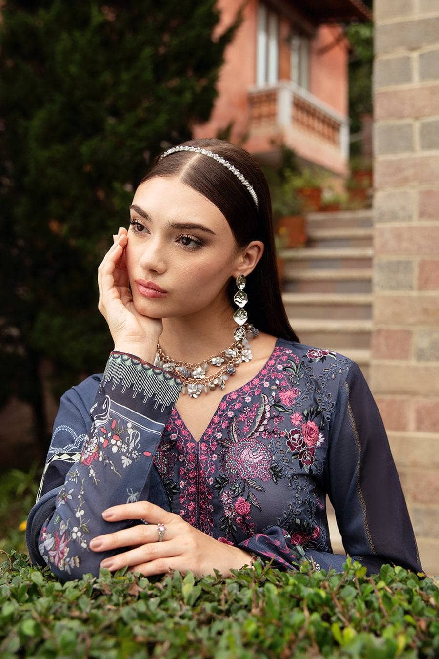 img_ramsha_lawn_awwal_boutique