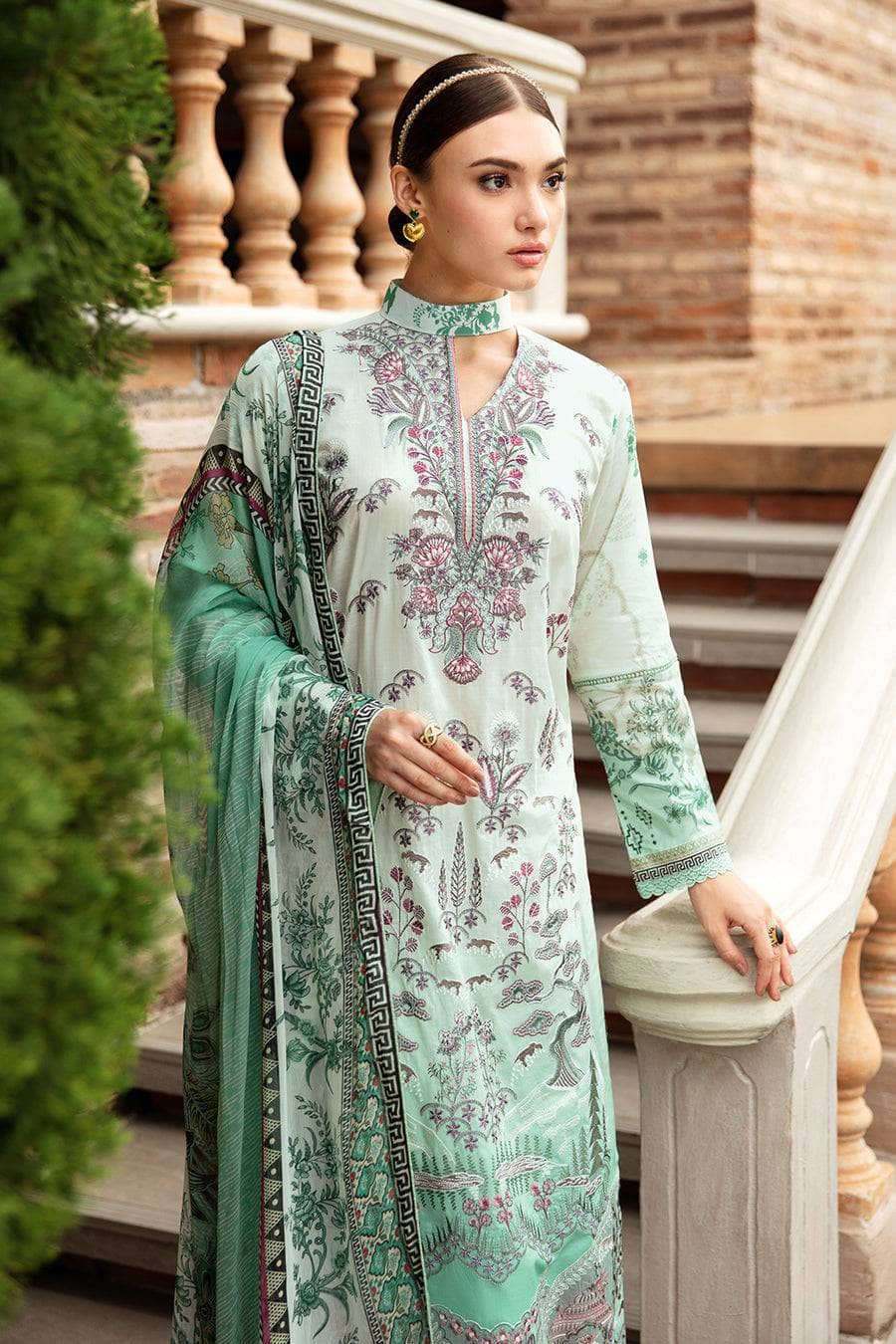 img_ramsha_lawn_awwal_boutique