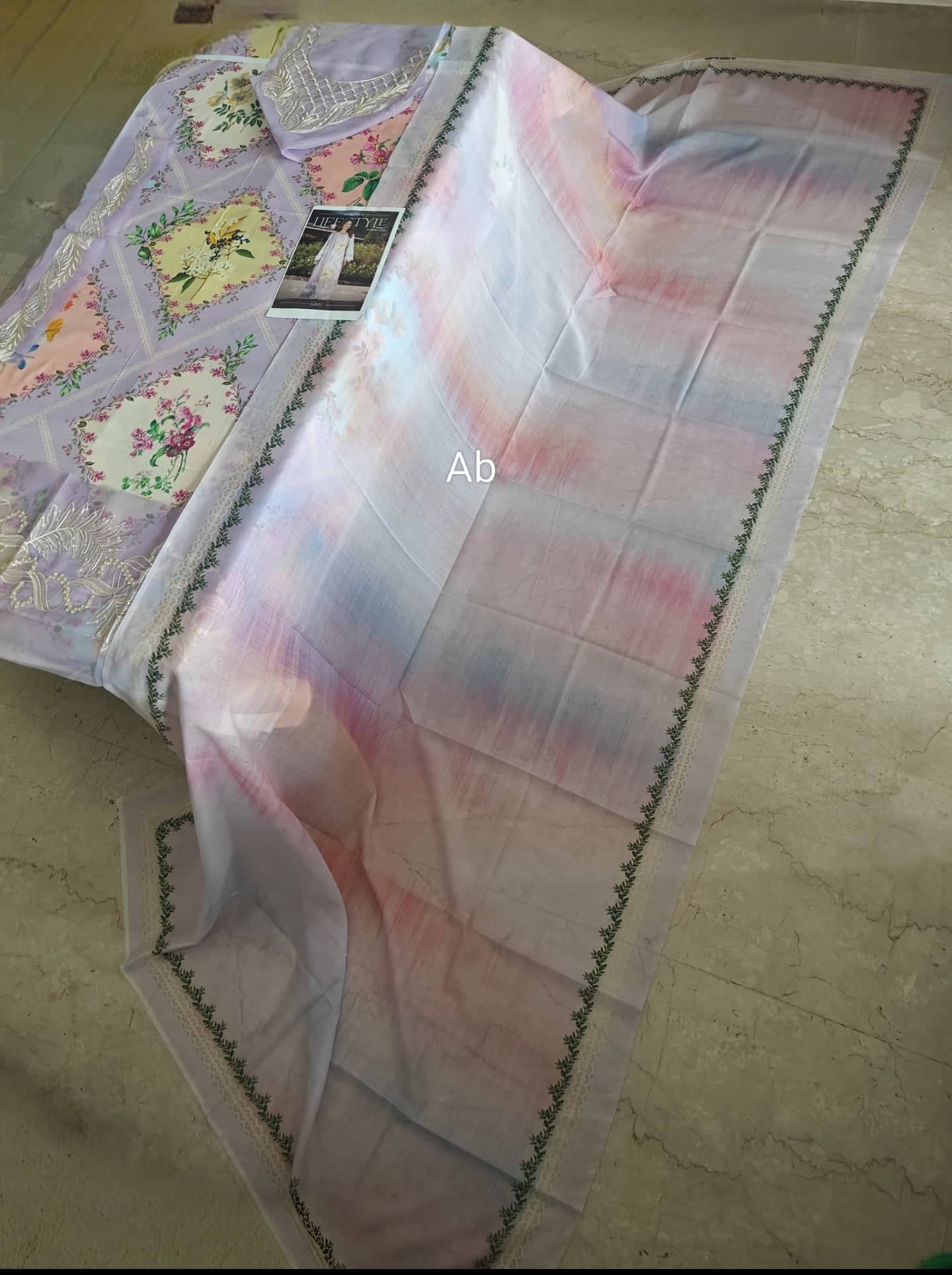 Open Pic/Rang Rasiya Lifestyle 26/Acacia/Whisper Lavender