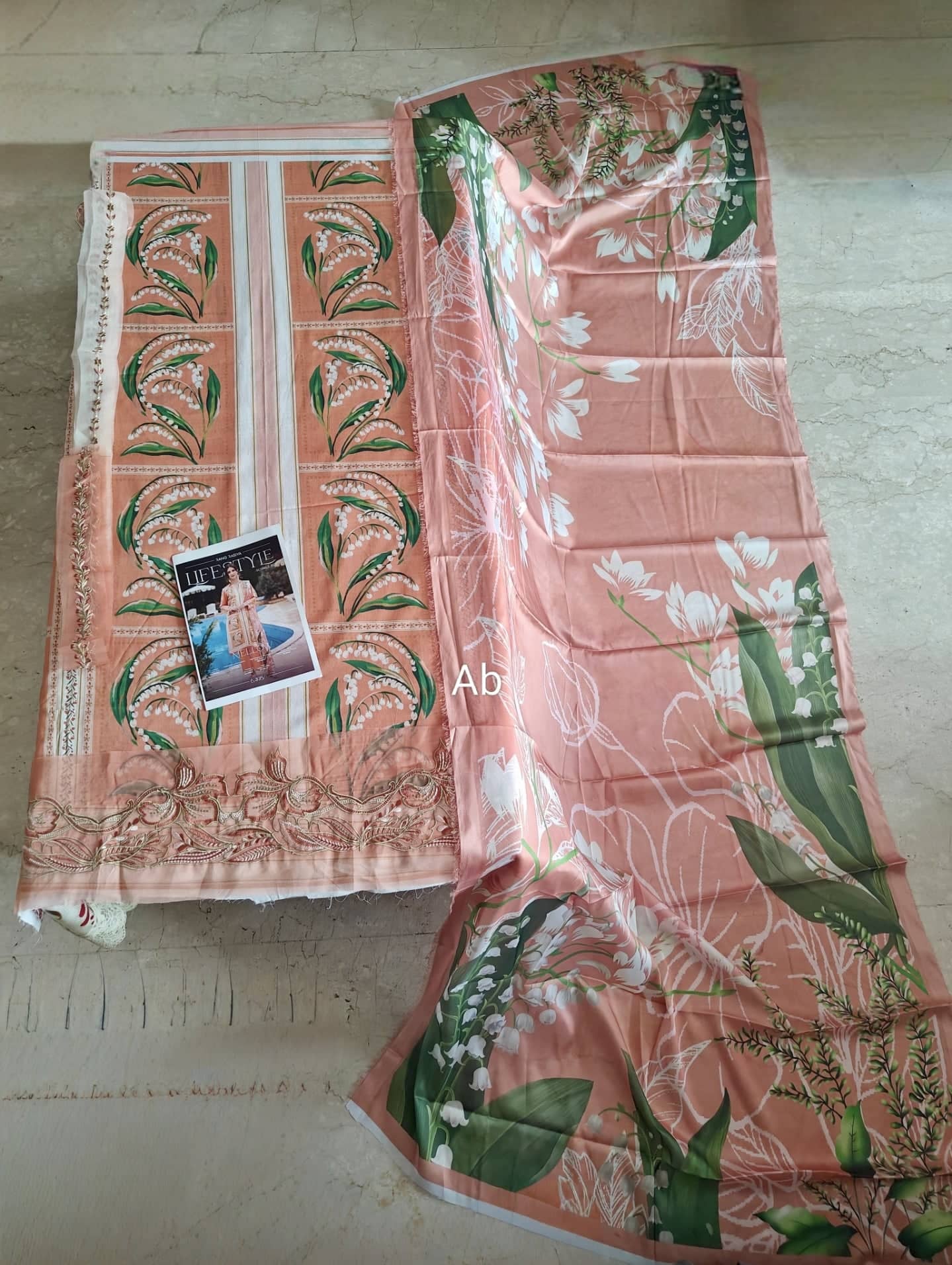 img_rang_rasiya_lifestyle_awwal_boutique