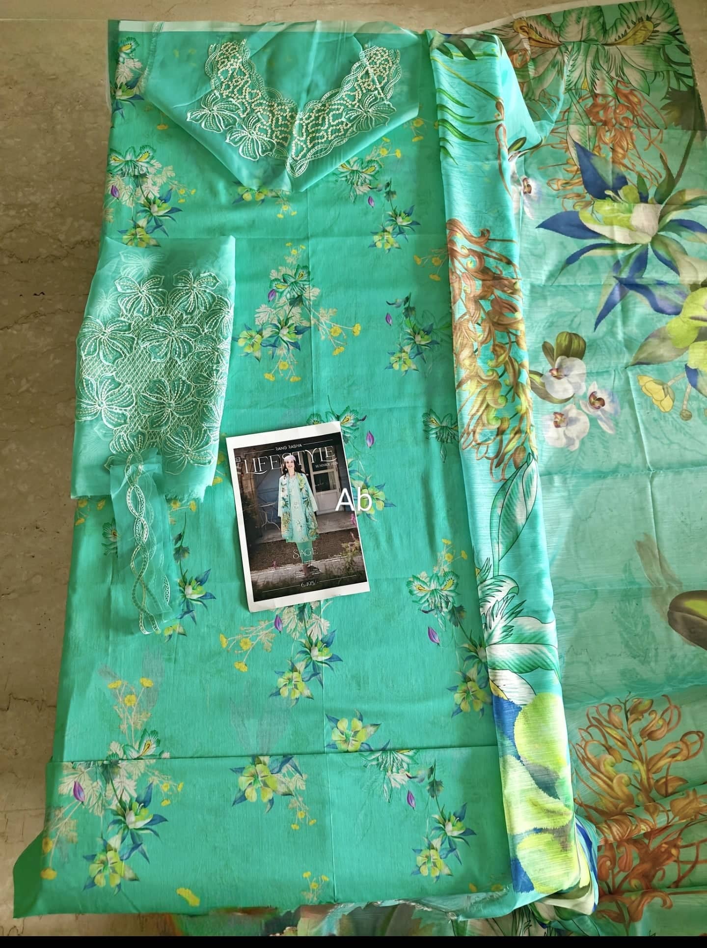 Open Pic/Rang Rasiya Lifestyle 26/Sage/Sea Foam