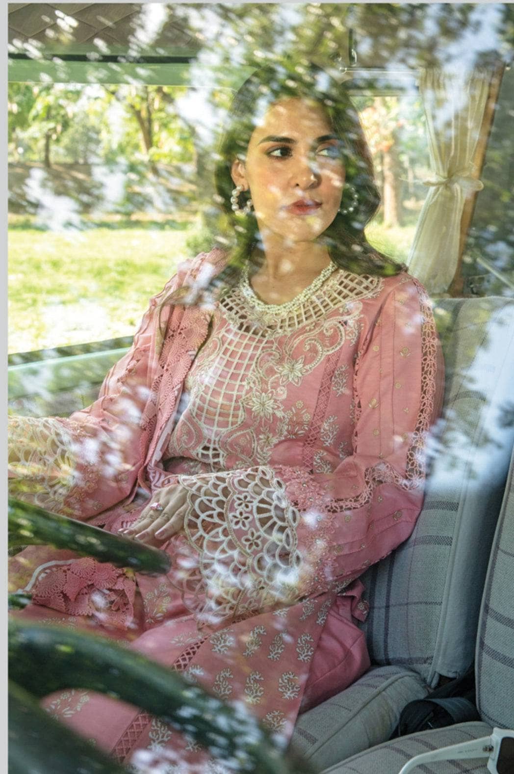 img_rang_rasiya_lawn_carnation_24_awwal_boutique