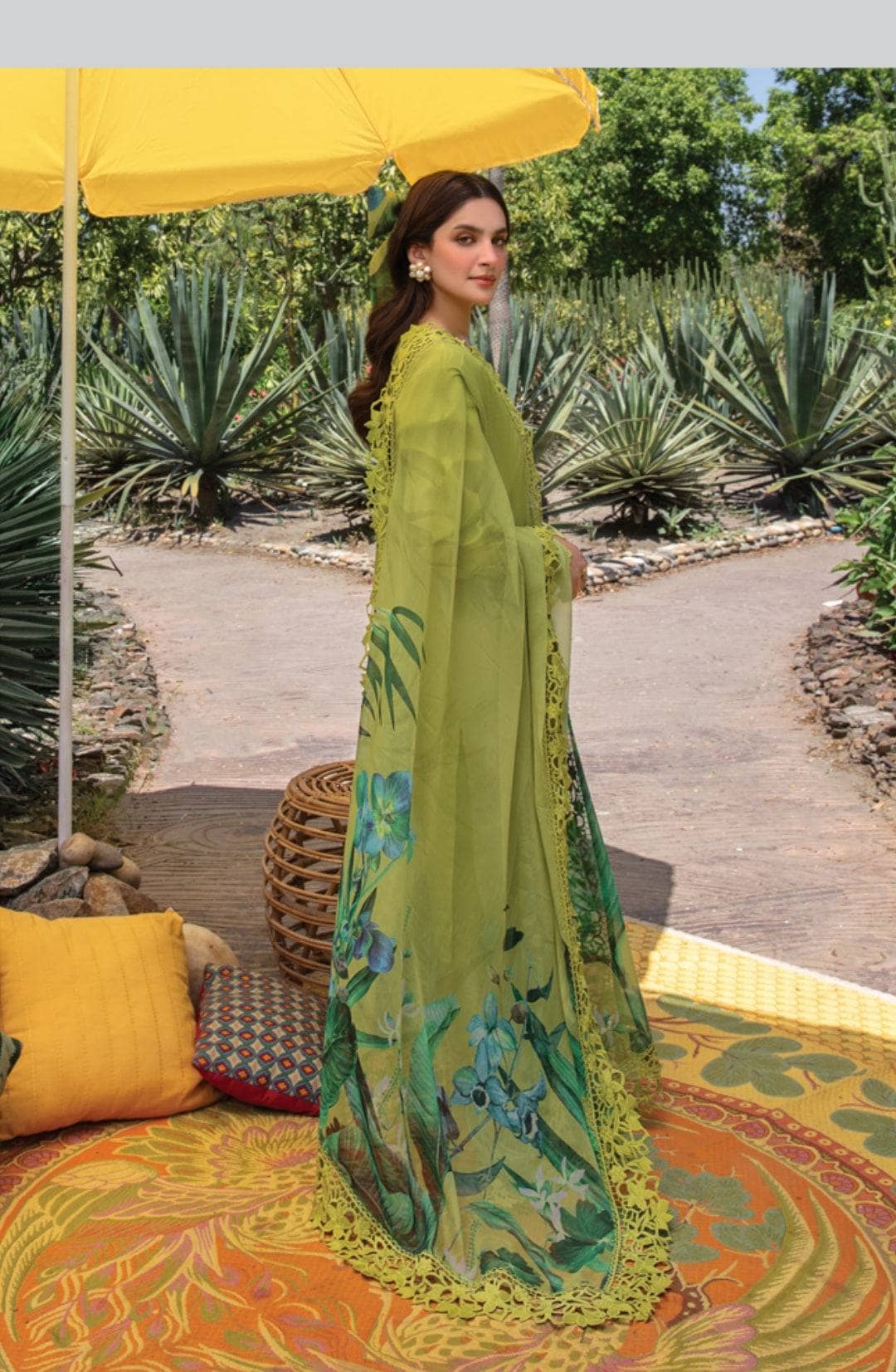 img_rang_rasiya_lawn_carnation_24_awwal_boutique