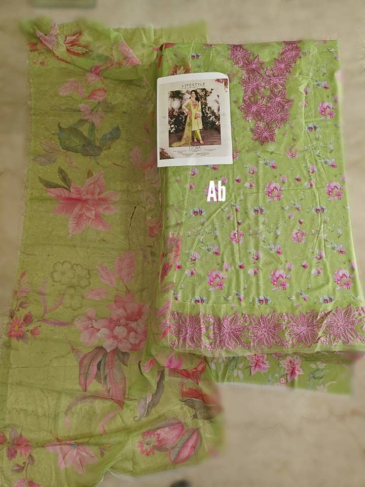 img_rang_rasiya_lifestyle_awwal_boutique