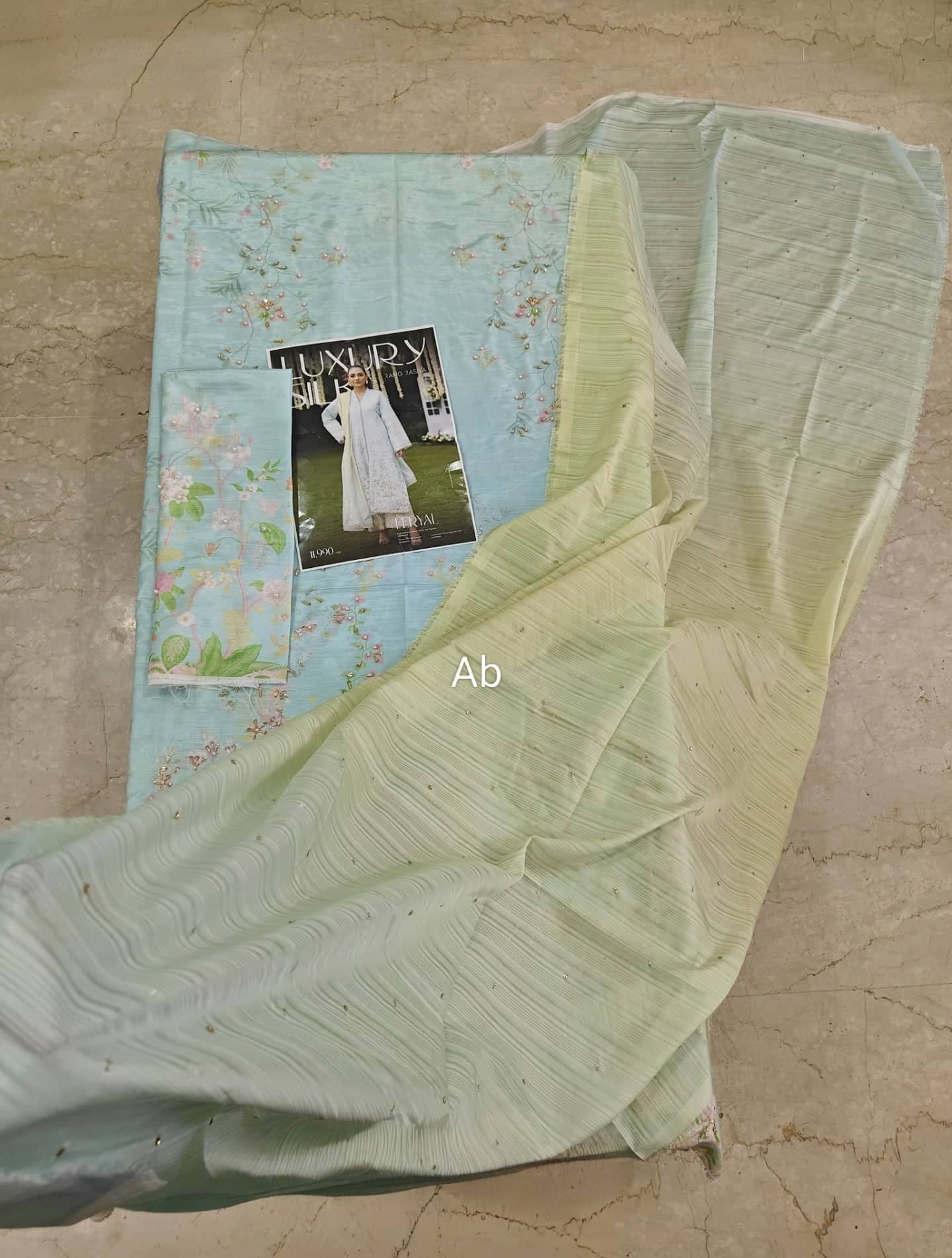 img_rang_rasiya_silk_awwal_boutique