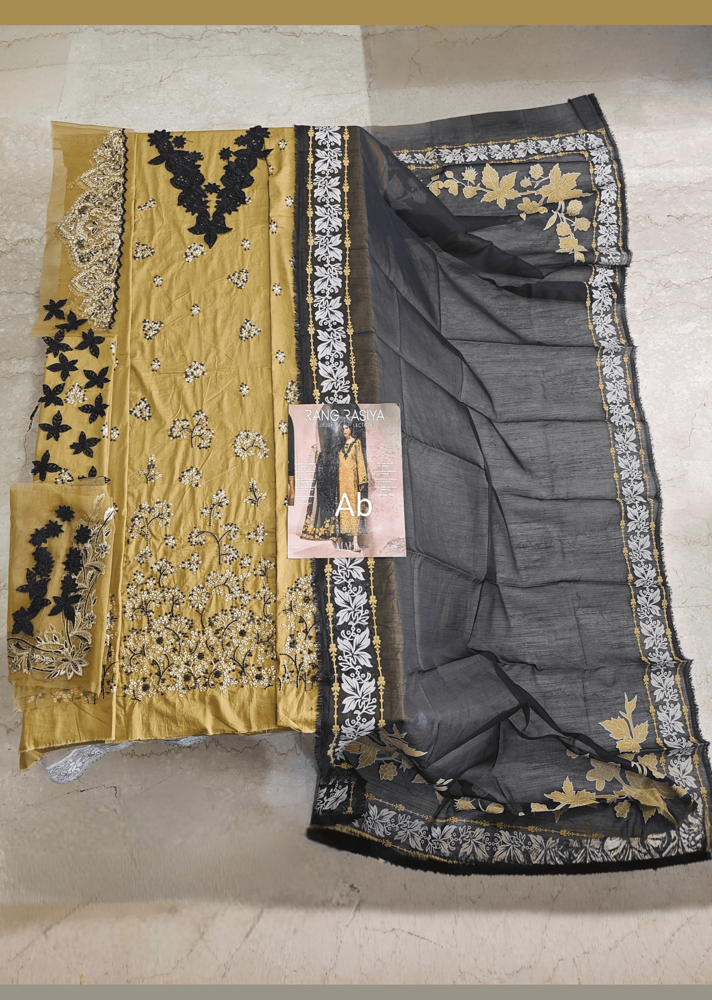 img_rang_rasiya_premium_lawn_awwal_butique