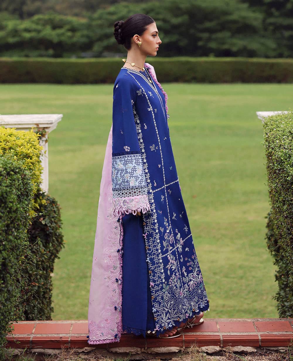 Republic Womens Wear Lilas Luxury 26/Aria/Navy Blue