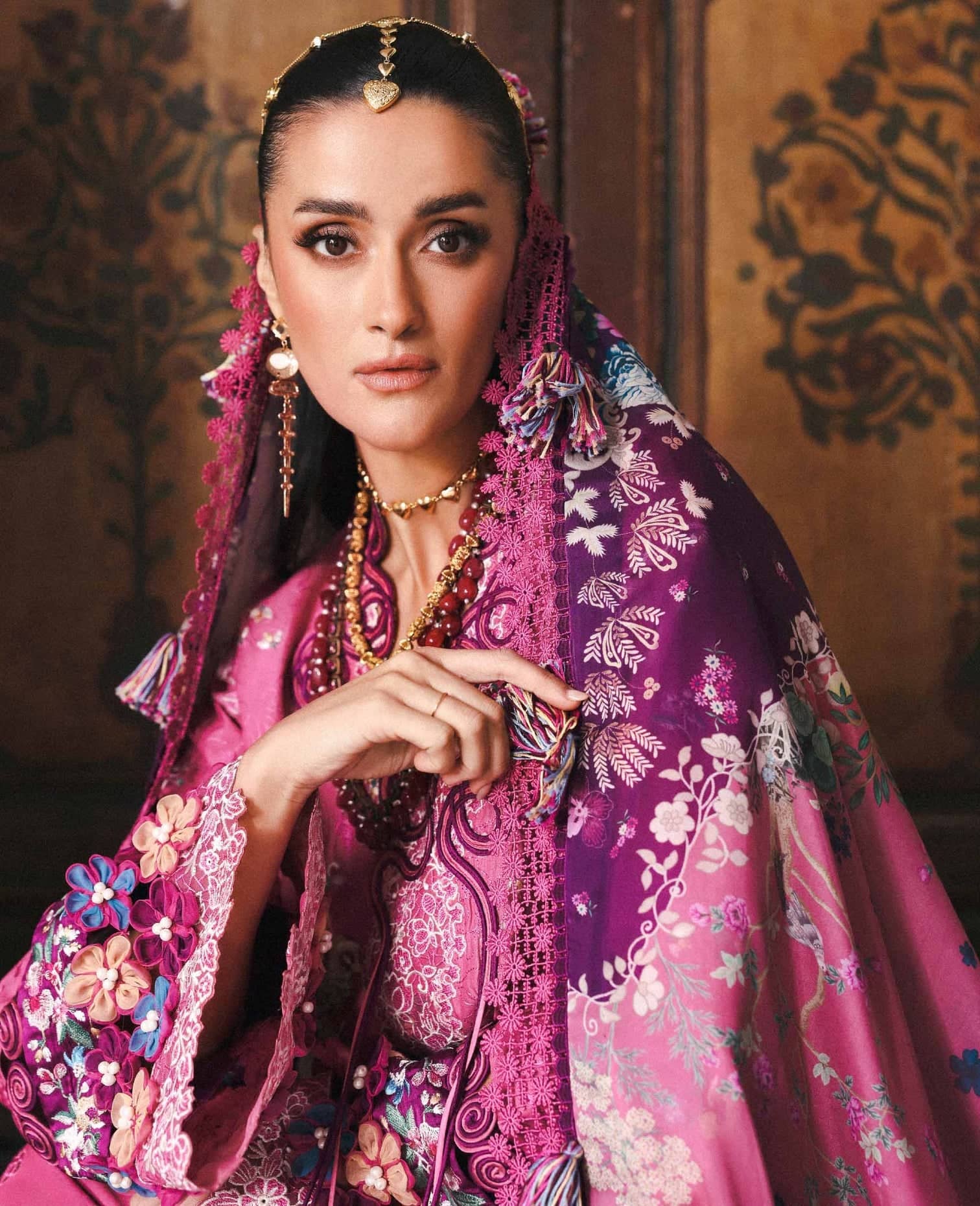 img_republic_womens_wear_reine_awwal_boutique