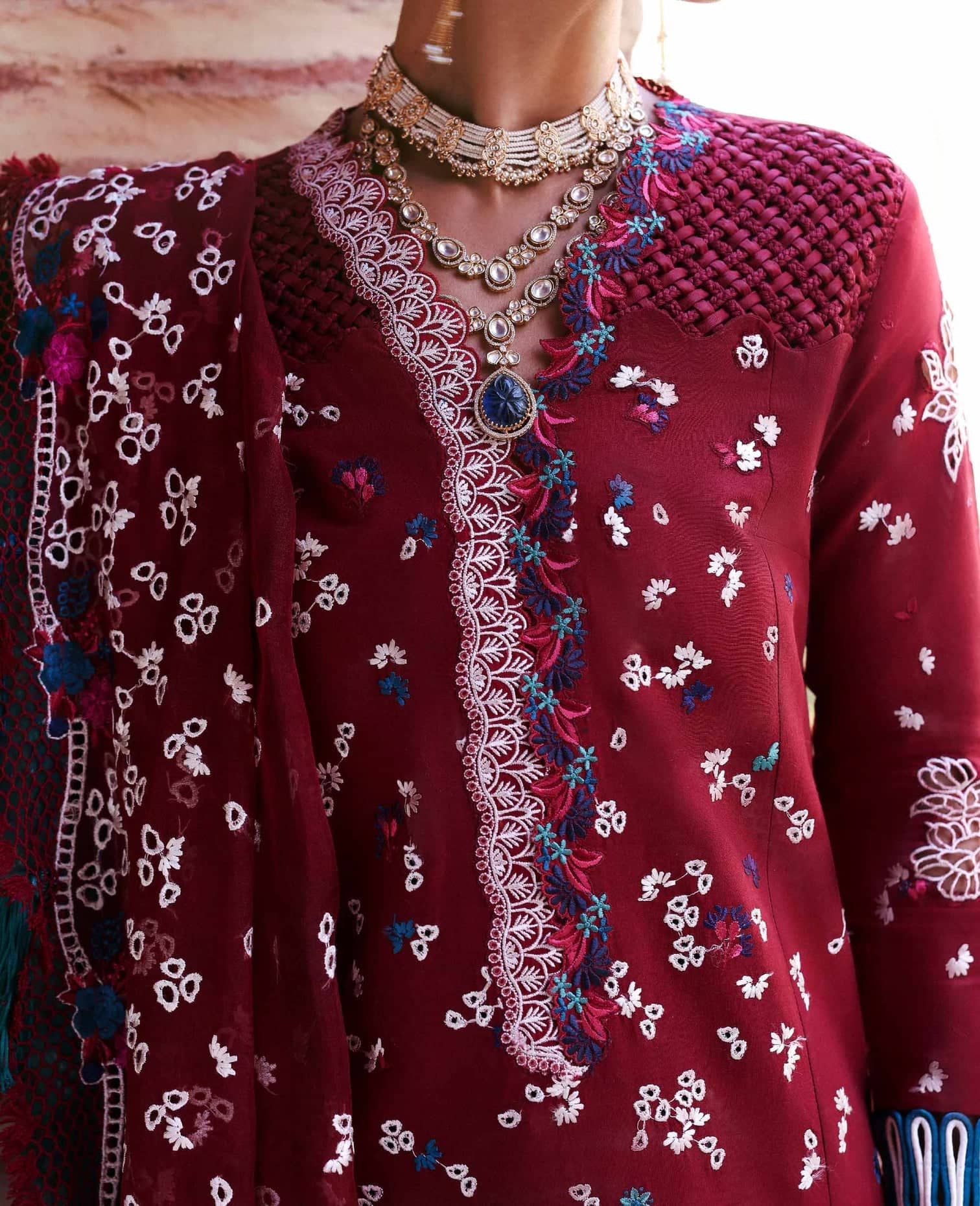 img_republic_womens_wear_reine_awwal_boutique