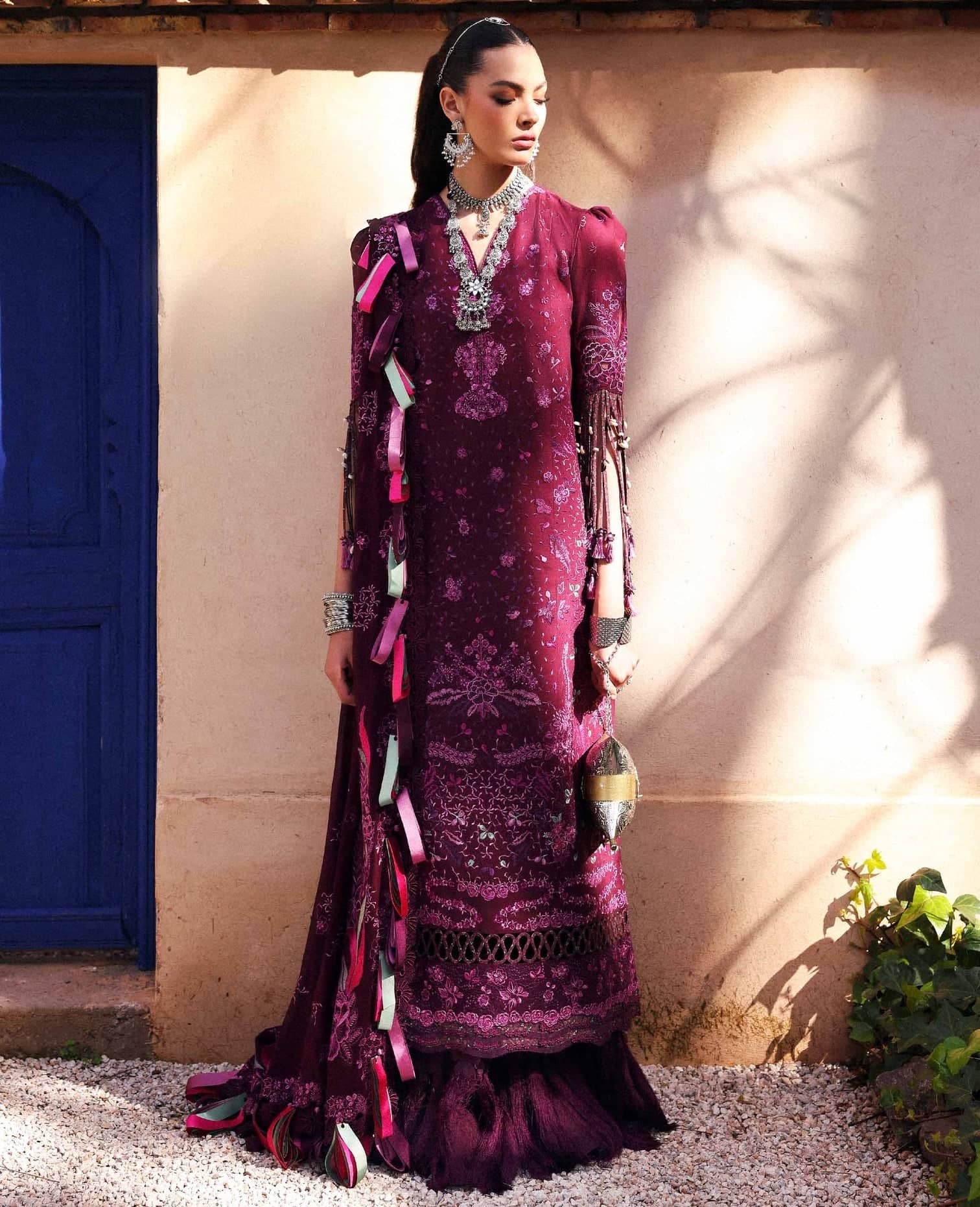 img_republic_womens_wear_reine_awwal_boutique