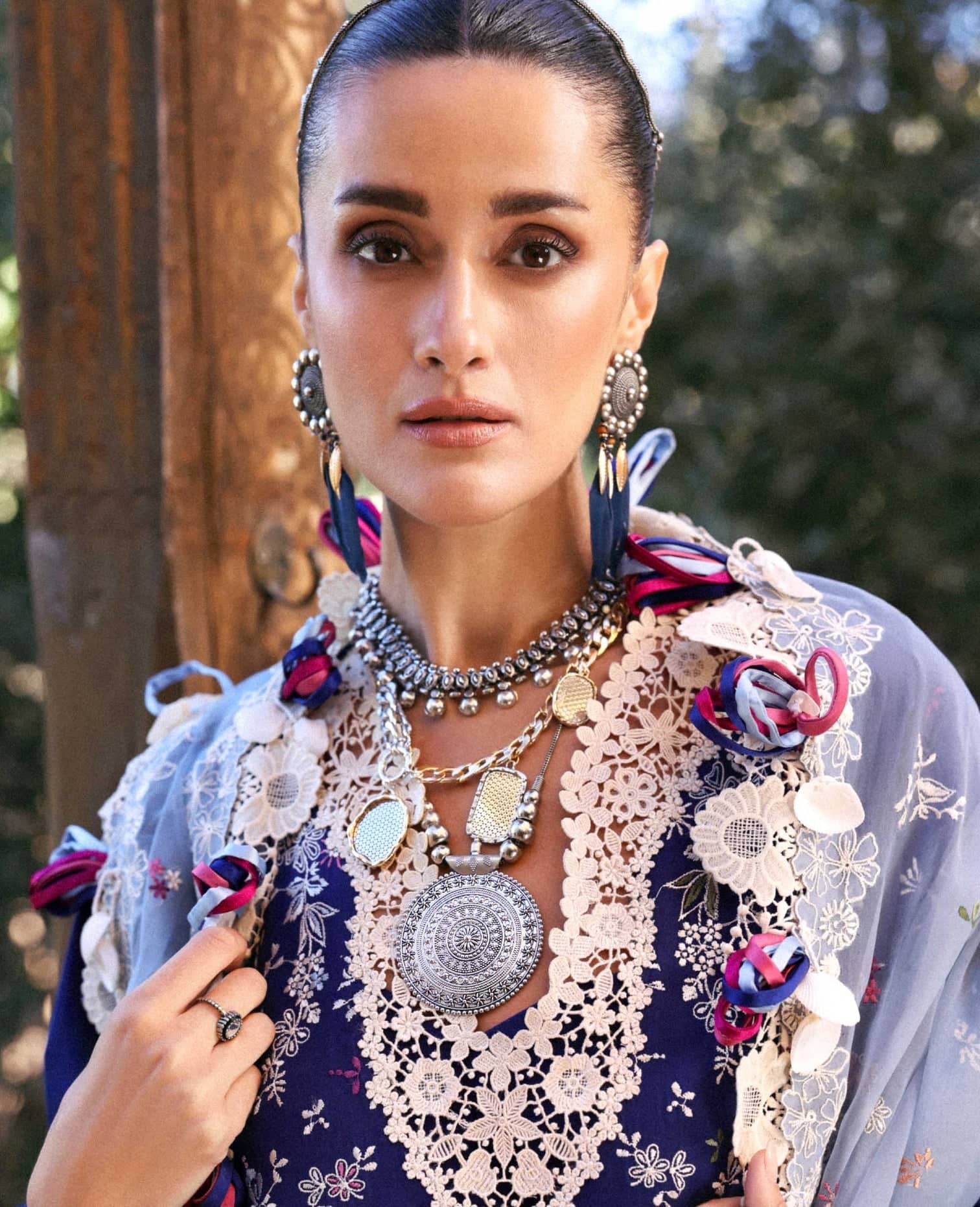 img_republic_womens_wear_reine_awwal_boutique