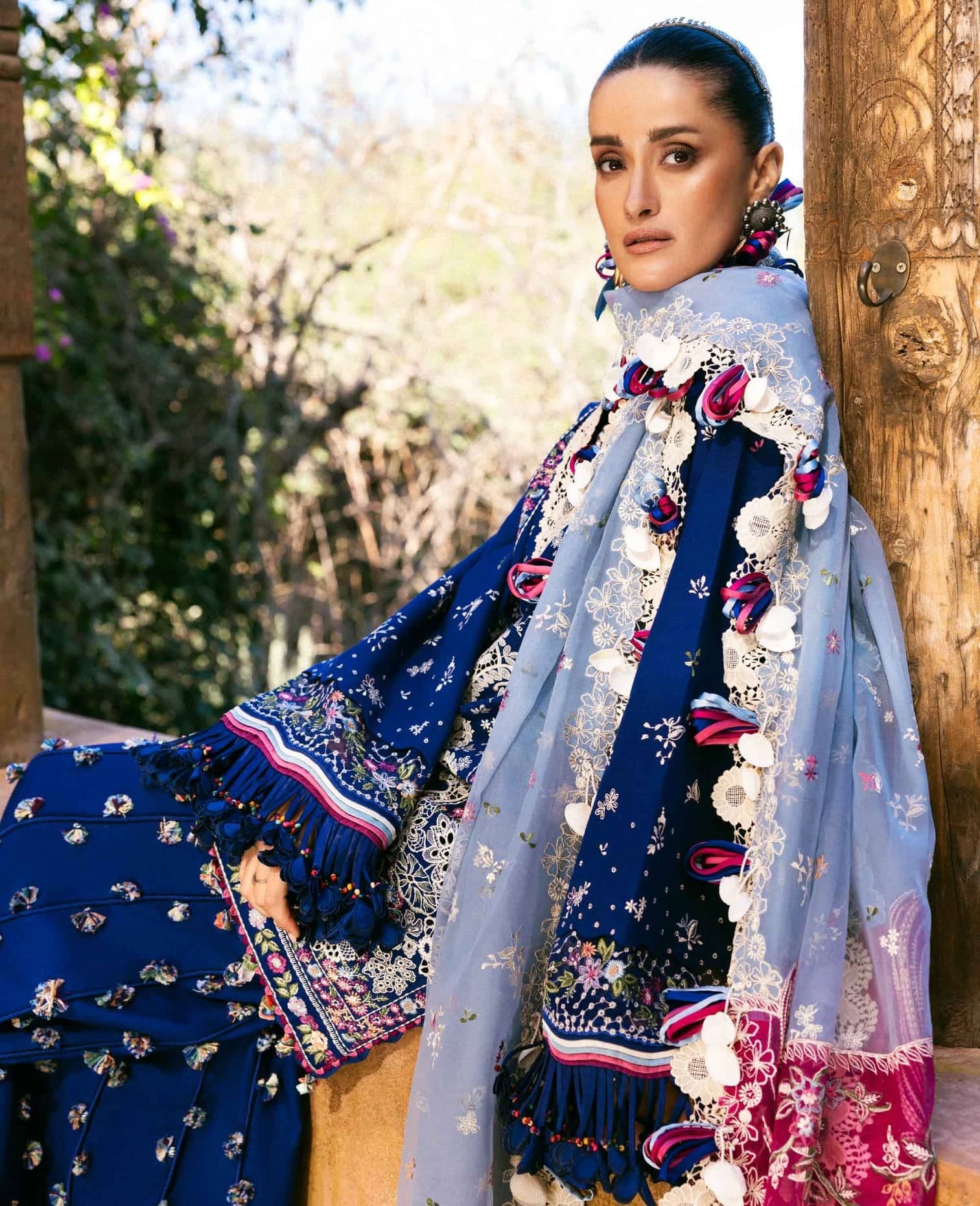 img_republic_womens_wear_reine_awwal_boutique