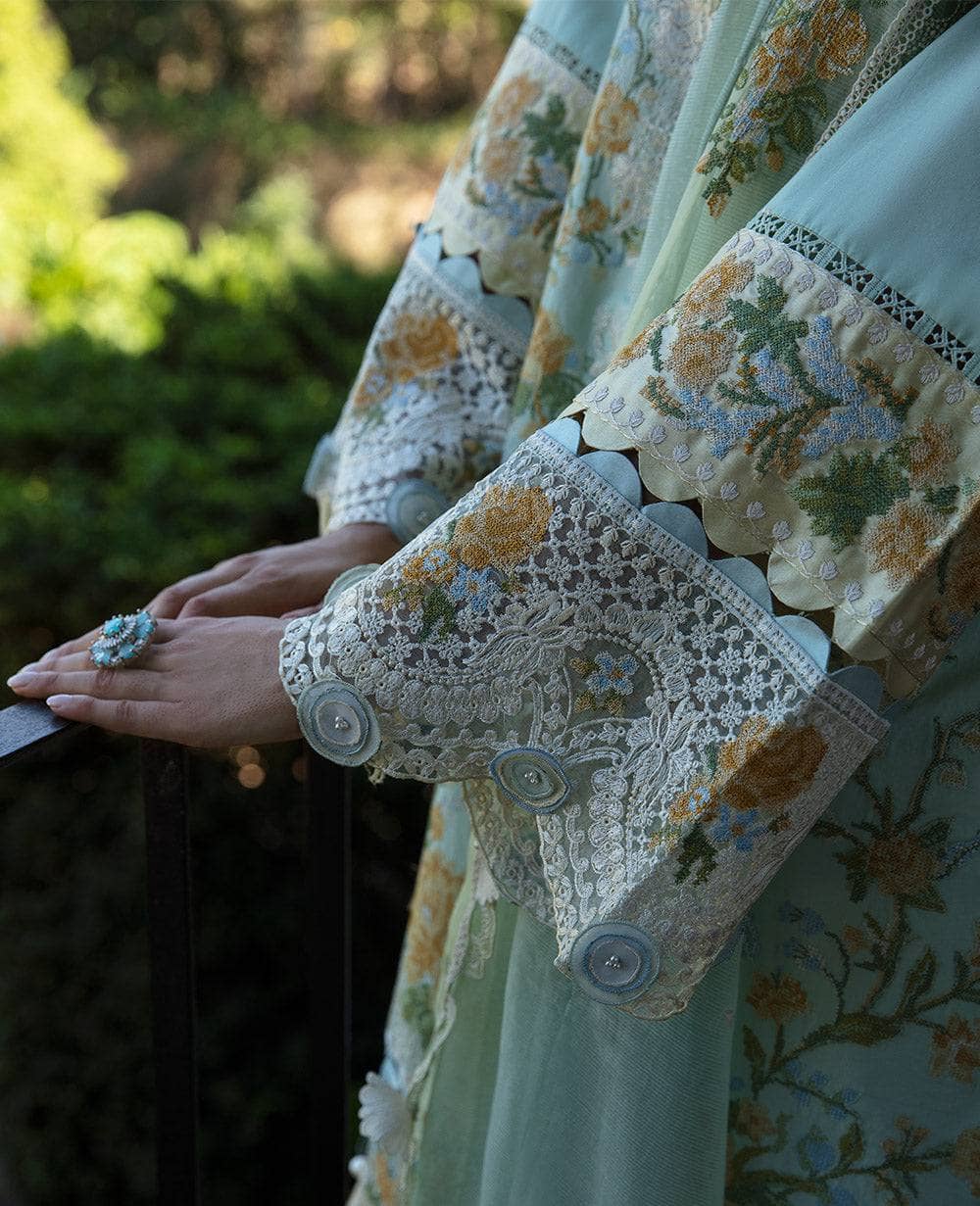 img_republic_womenswear_lawn_24_awwal_boutique