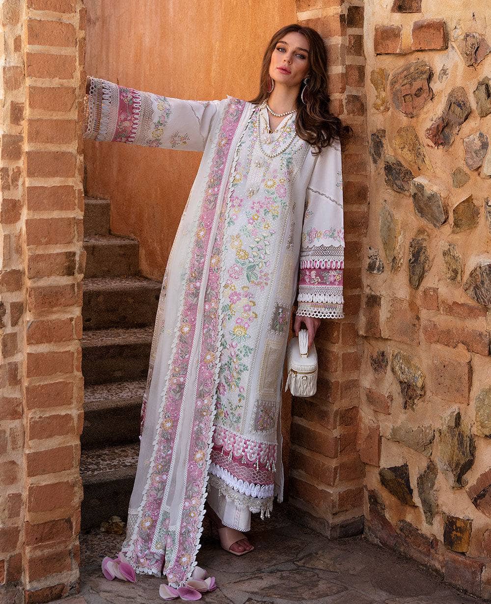 img_republic_womenswear_lawn_24_awwal_boutique
