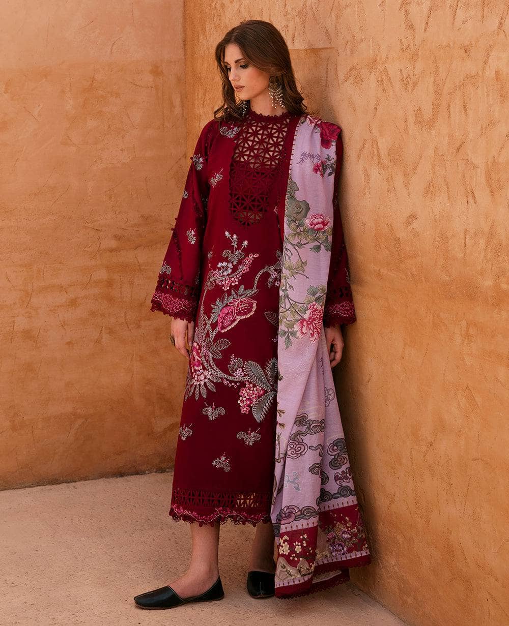 img_republic_womenswear_lawn_23_awwal_boutique