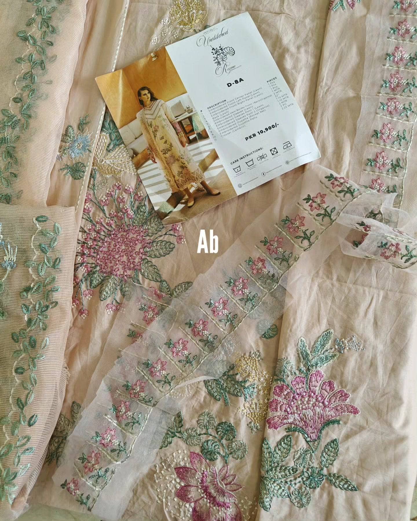 img_open_pic_republic-womans_wear_awwal_boutique
