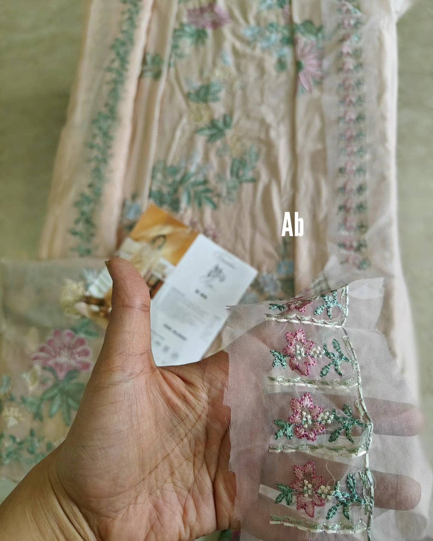 img_open_pic_republic-womans_wear_awwal_boutique
