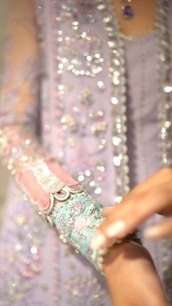 img_republic_womanswear_awwal_boutique