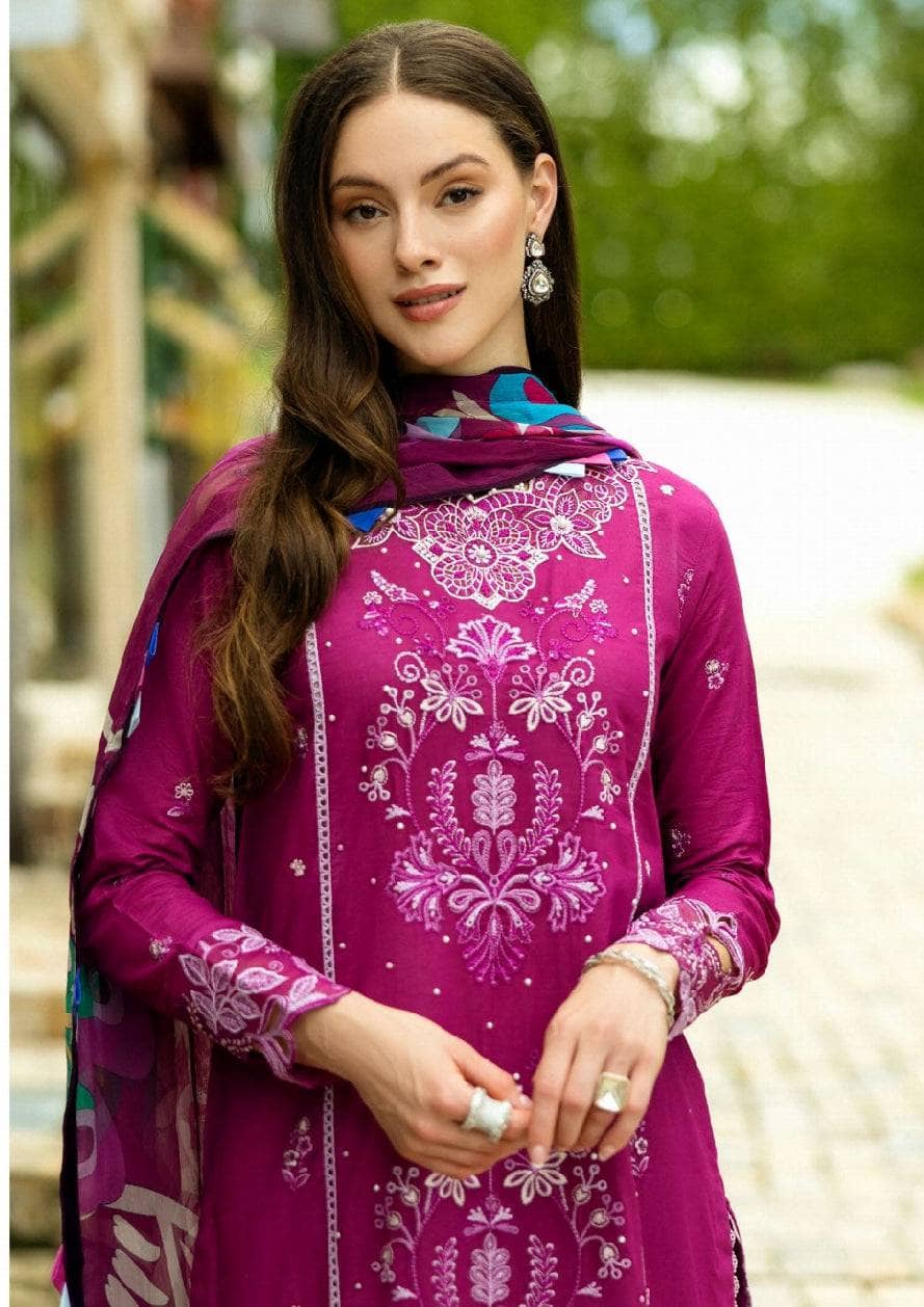 img_roheenaz_lawn_awwal_boutique