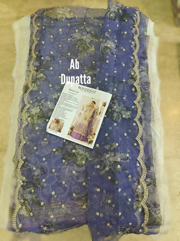 img_open_pic_roheenaz_awwal_boutique