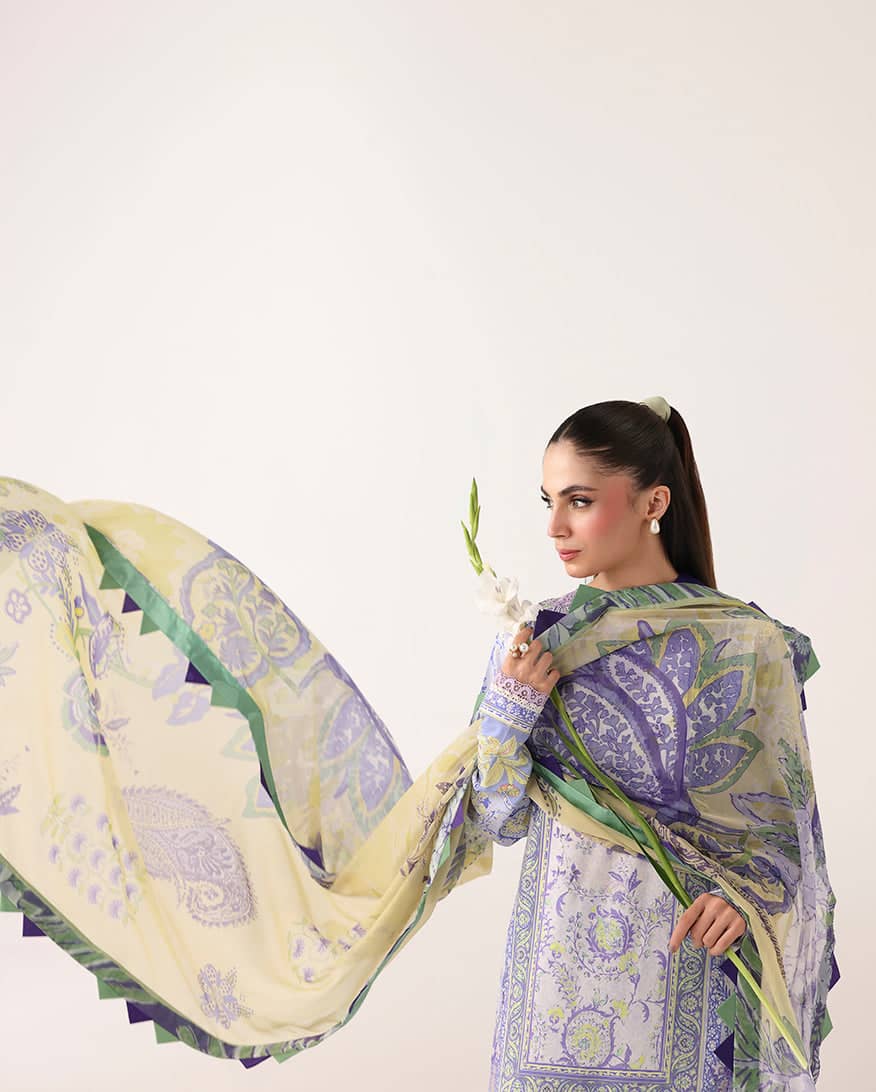 img_roheenaz_rosette_lawn_awwal_boutique