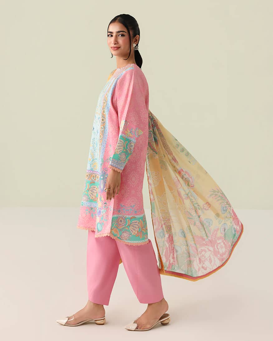 img_roheenaz_rosette_lawn_awwal_boutique