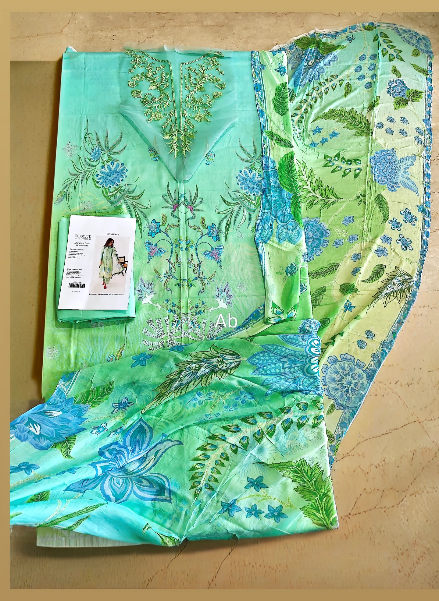 Open Pic/Roheenaz Rosette Lawn/Morning Dew/Chiffon Dupatta