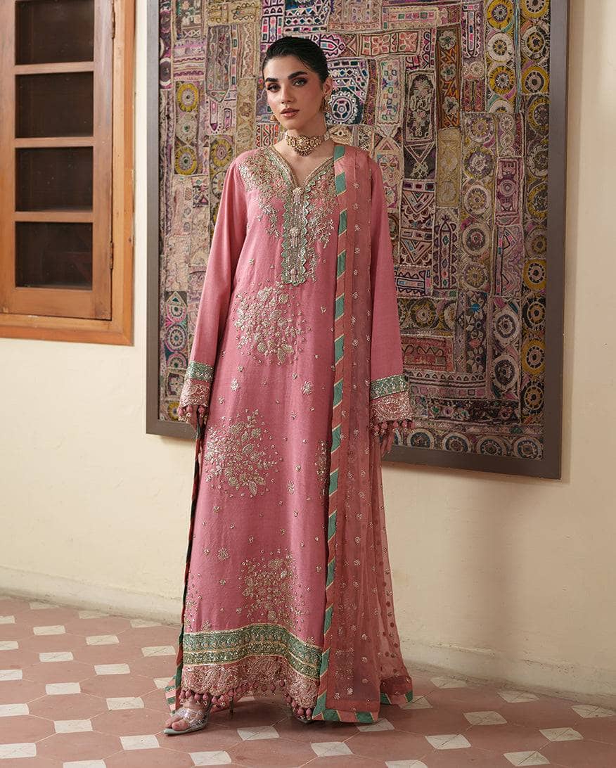 img_roheenaz_silk_awwal_boutique