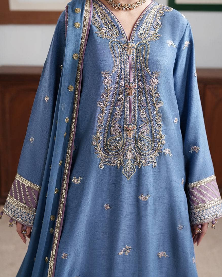 img_roheenaz_silk_awwal_boutique