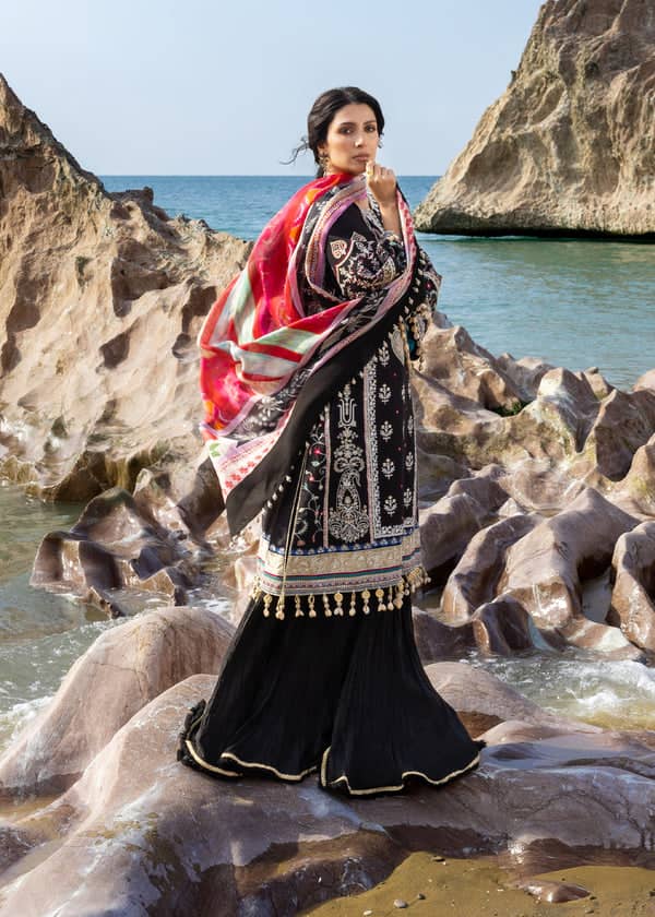 Sadaf Fawad Khan Siraa Lawn 26/Kohl